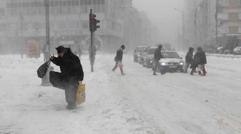 Χάος στη Βουλγαρία: Σαρώνει ο πρωτοφανής χιονιάς (βίντεο)